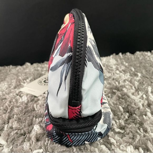 NWT Kipling Multi Keeper Multi-Use Bag - Picture 3 of 7